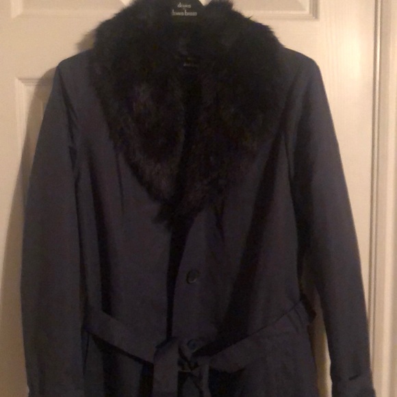 Dennis Basso coat size large navy blue - Picture 5 of 5